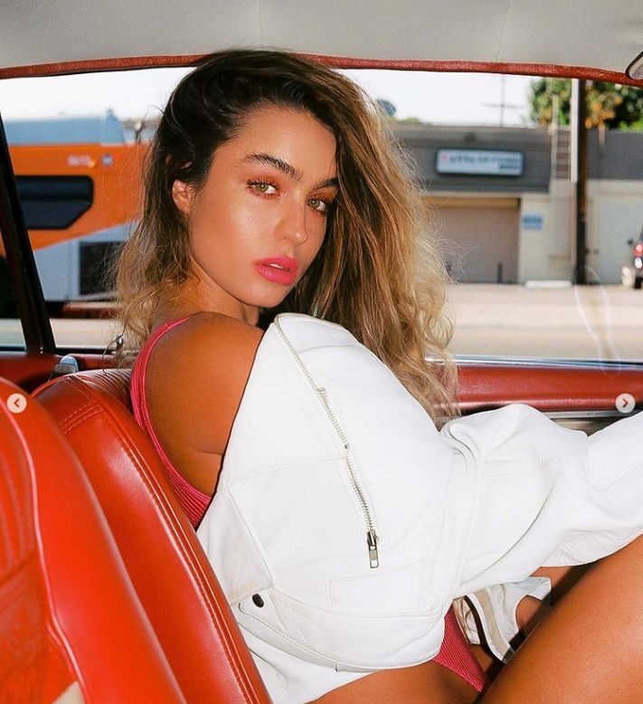 Sommer Ray Net Worth