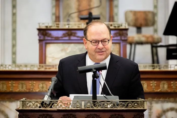 Allan Domb Net Worth