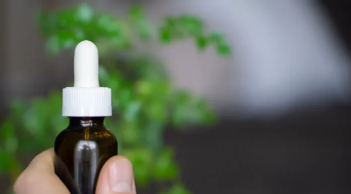 CBD in Beauty: Claims, Regulation and Current Evidence CBD oil dropper bottle for beauty