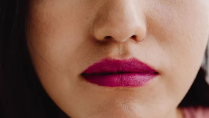 Lip Fillers Close-up of natural, defined lips