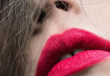 Liquid Lipstick: Stopping Transfer, Cracking and Dryness Close-up of bold red liquid lipstick