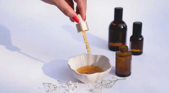 Snow Mushroom, Rice and Fermented Extracts in K-Beauty Natural skincare serum with botanical extracts