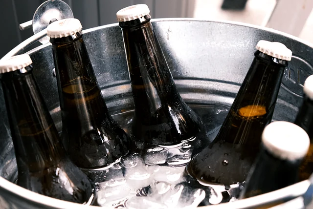 Land Shark Beer UK Review Land Shark beer UK - chilled lager bottles in an ice bucket